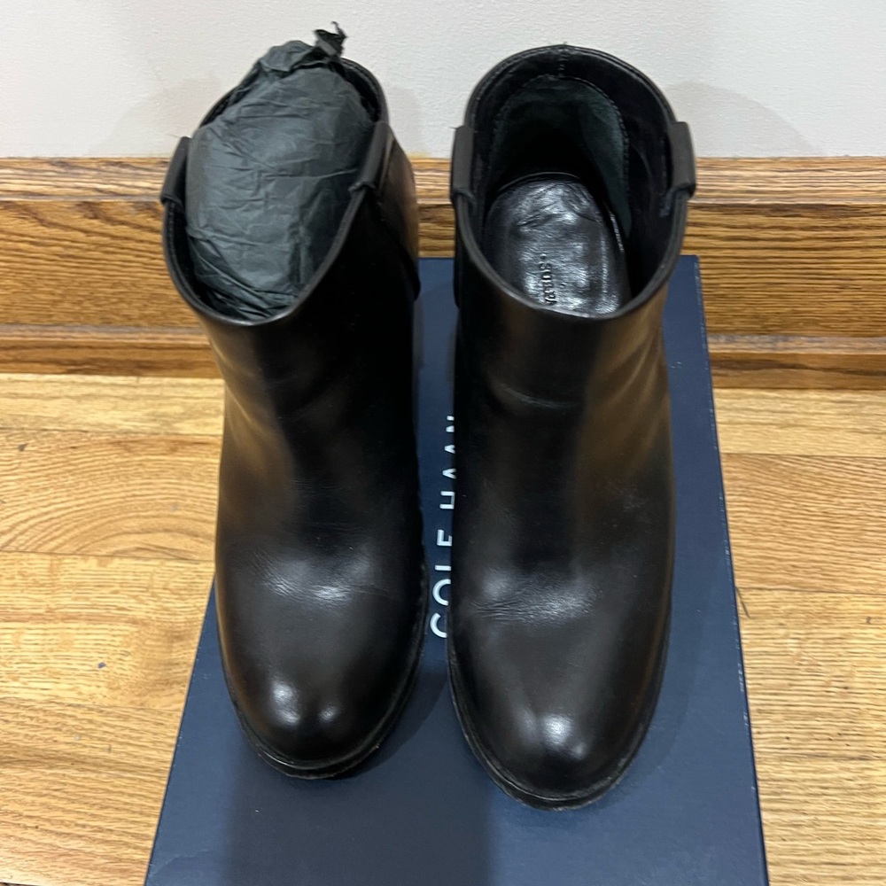 Black heeled booties